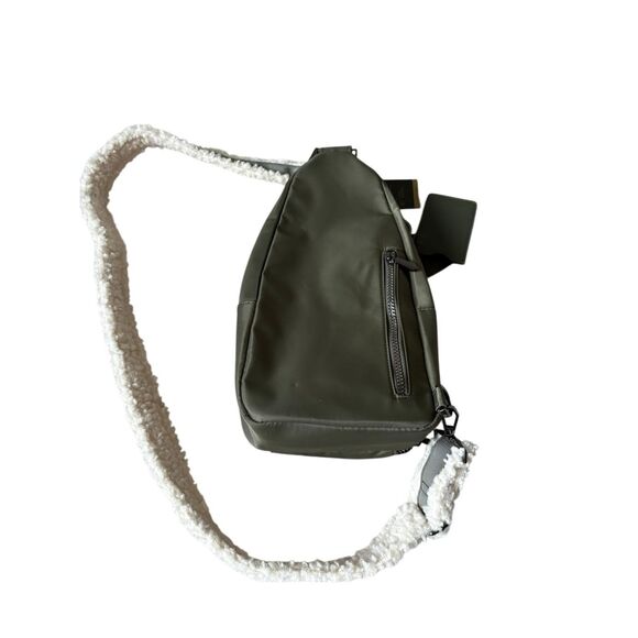 NEW House Of Harlow Sling Backpack Sherpa Nylon Olive Green Cream - Picture 2 of 15